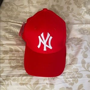 Unisex Red Yankee Cap